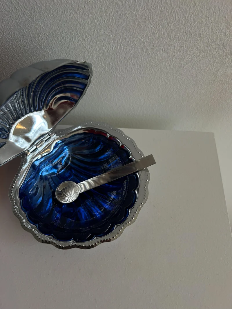 Shell Shaped Butter Dish