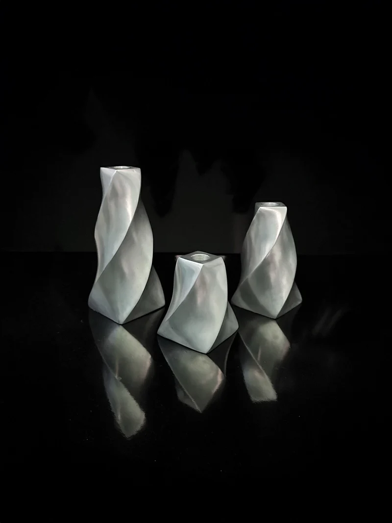 Set of 3 Aluminium Twisted Candle Holders