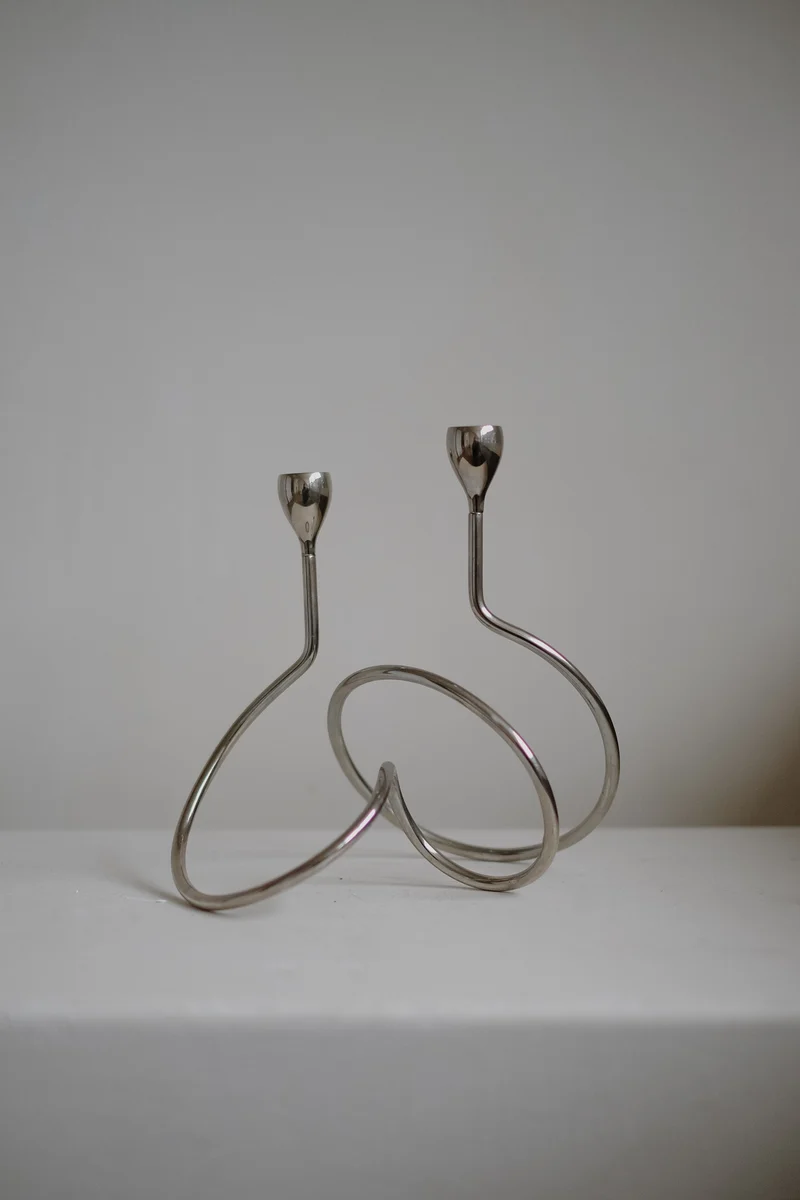 "Loop" Candle Holder
