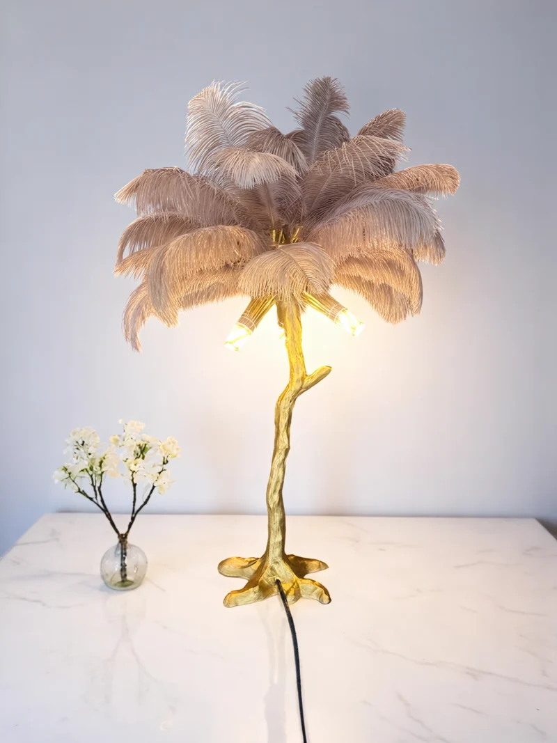 Golden Palm Feather Table Lamp