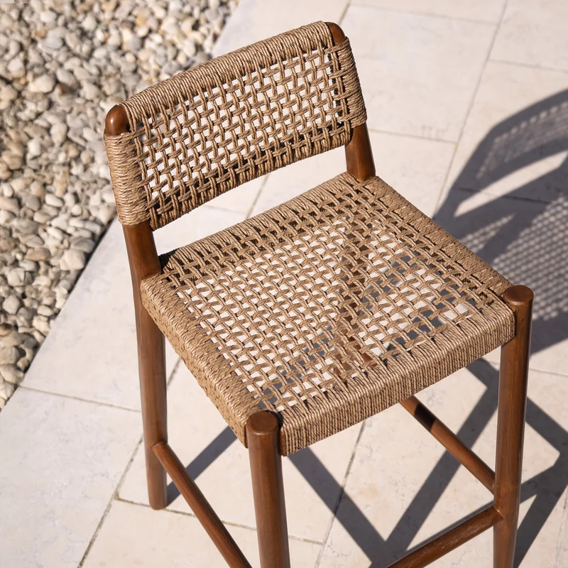 Chaise pour îlot central de jardin 65 cm Yaba en teck vernis et tissage synthétique