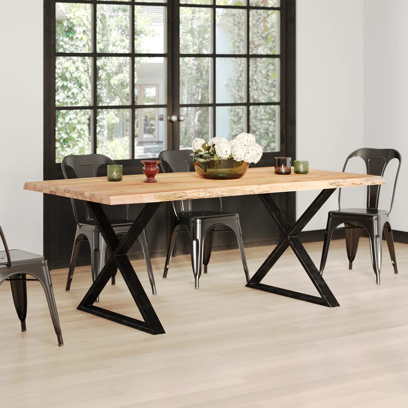 Table rectangulaire Gia en bois massif d'acacia 6 places