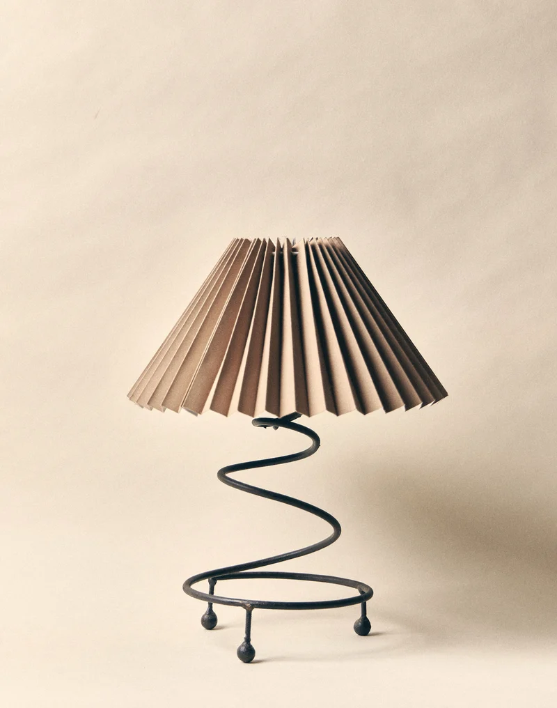 Vintage 'Como' Iron Table Lamp