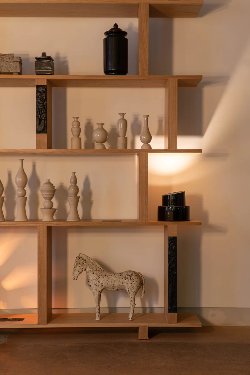 The Pillar - Minimalist Table Lamp in Ceramic