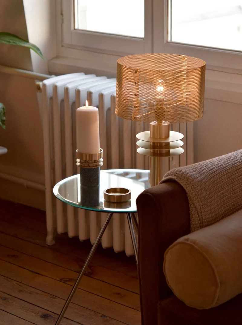 Black Swan Steel Table Lamp