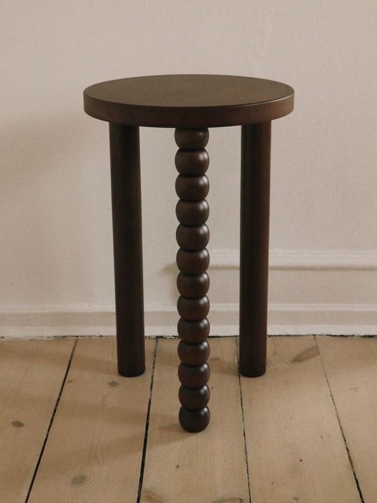 Piloti Side Table