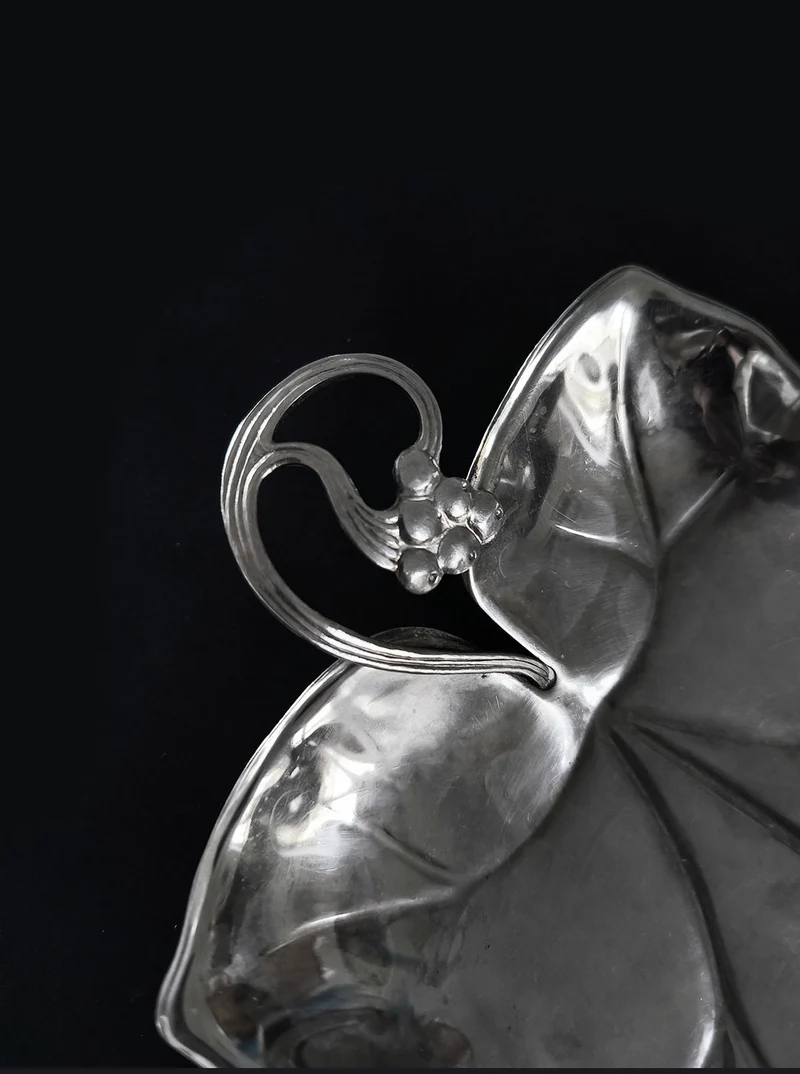 Silver-plated Wine Leaf Vide-poches 50's