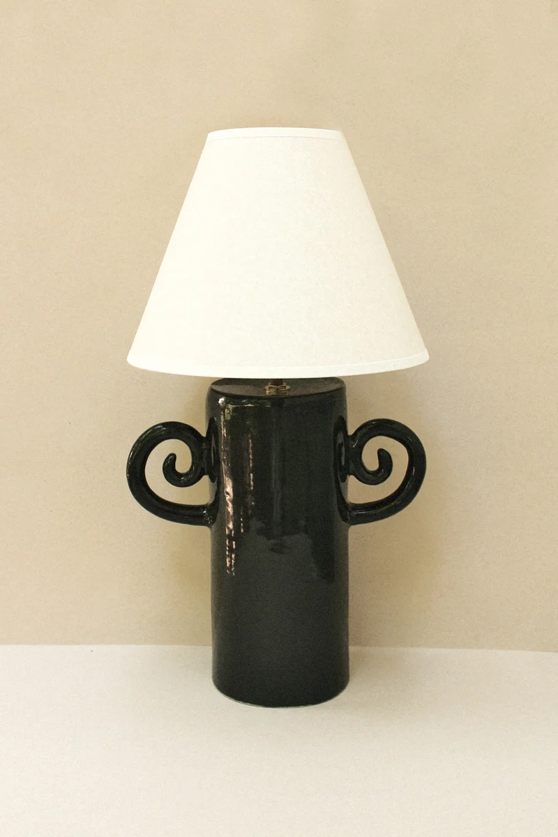 Espiral Ceramic Table Lamp (Negro)