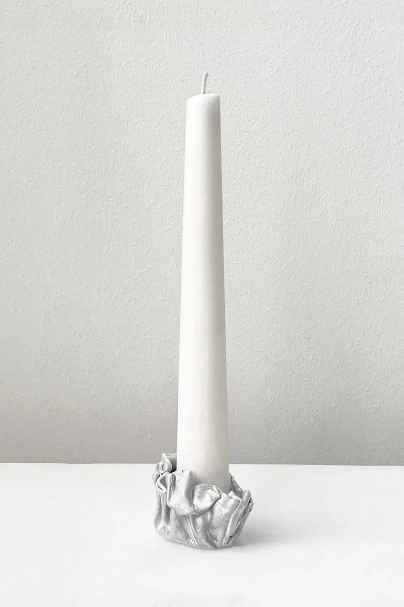 L42 - Candle Holder in Silver