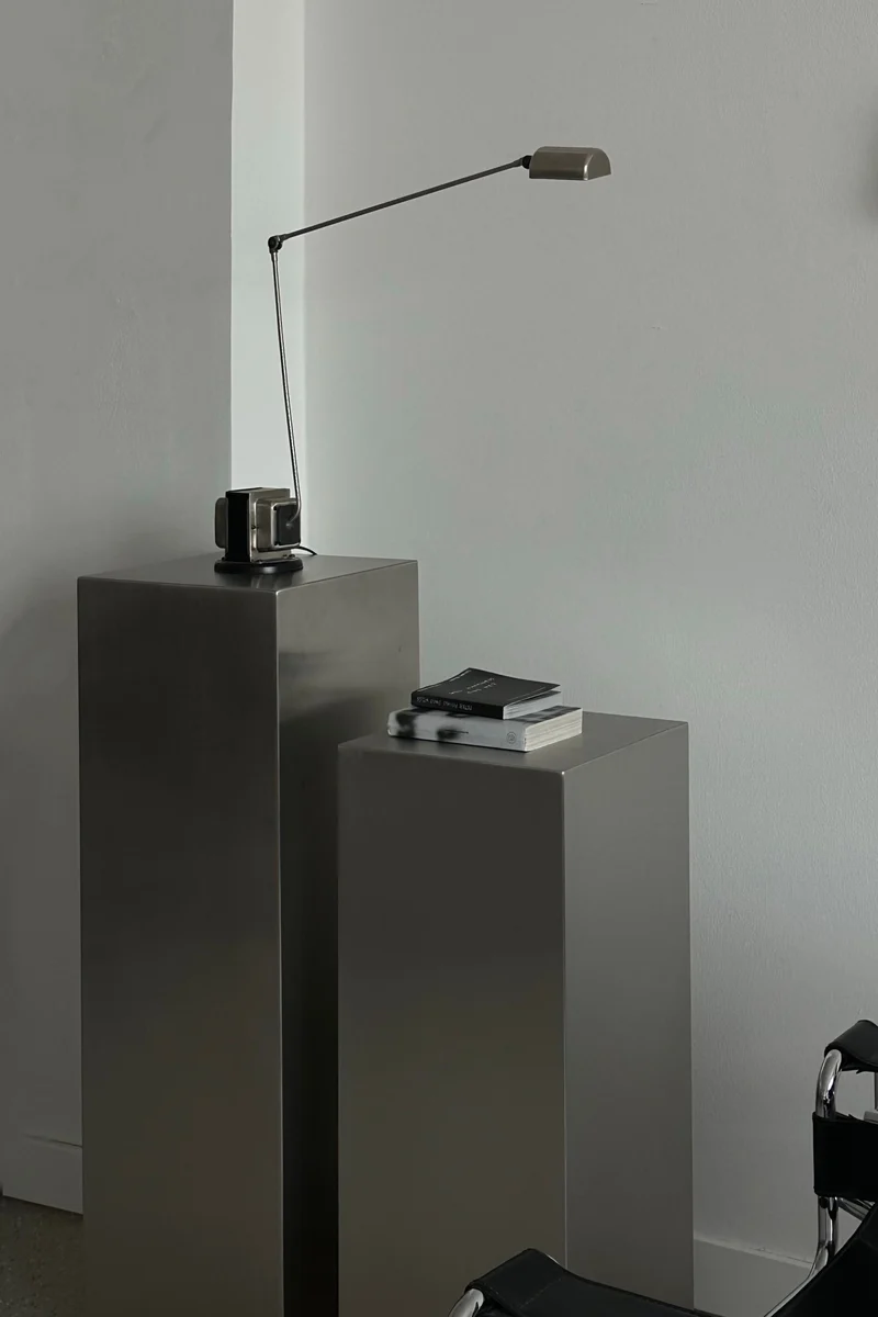'NOSTALGIA' stainless steel pedestal
