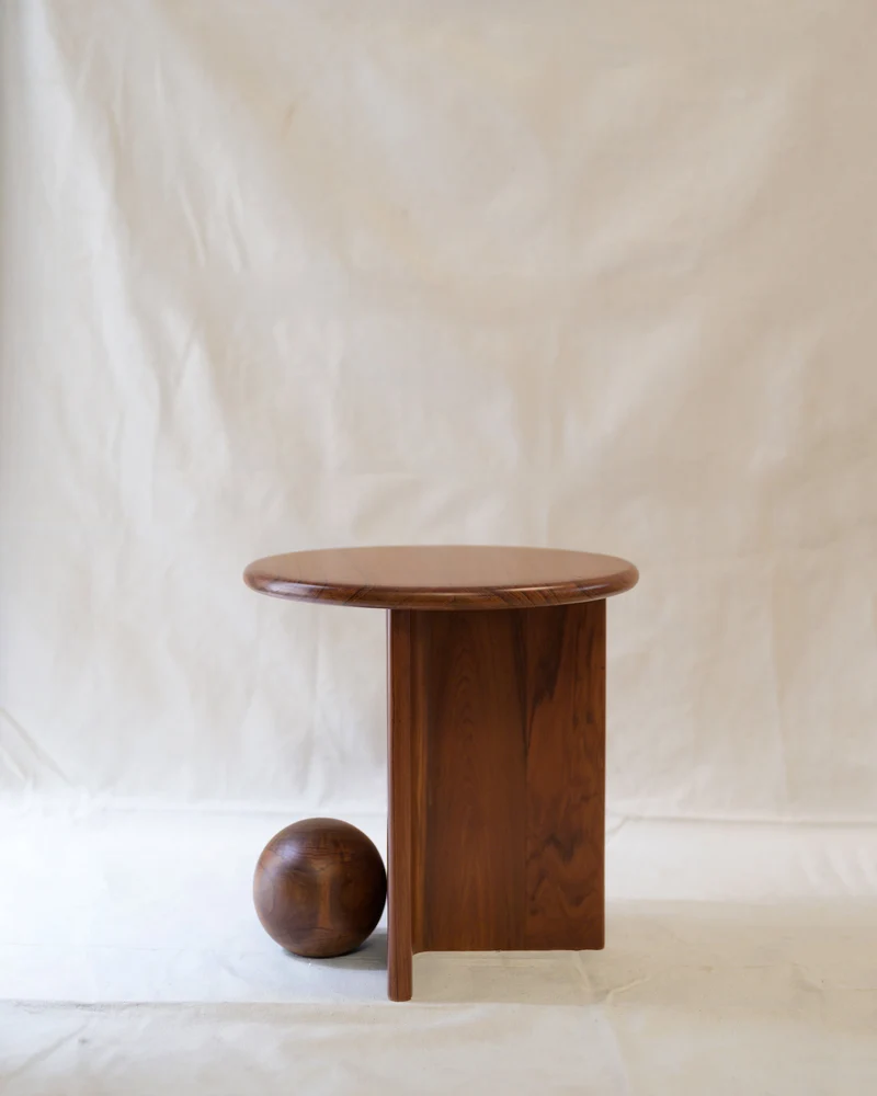 'Nemo & Dory' Set of 2 Wood Side Tables