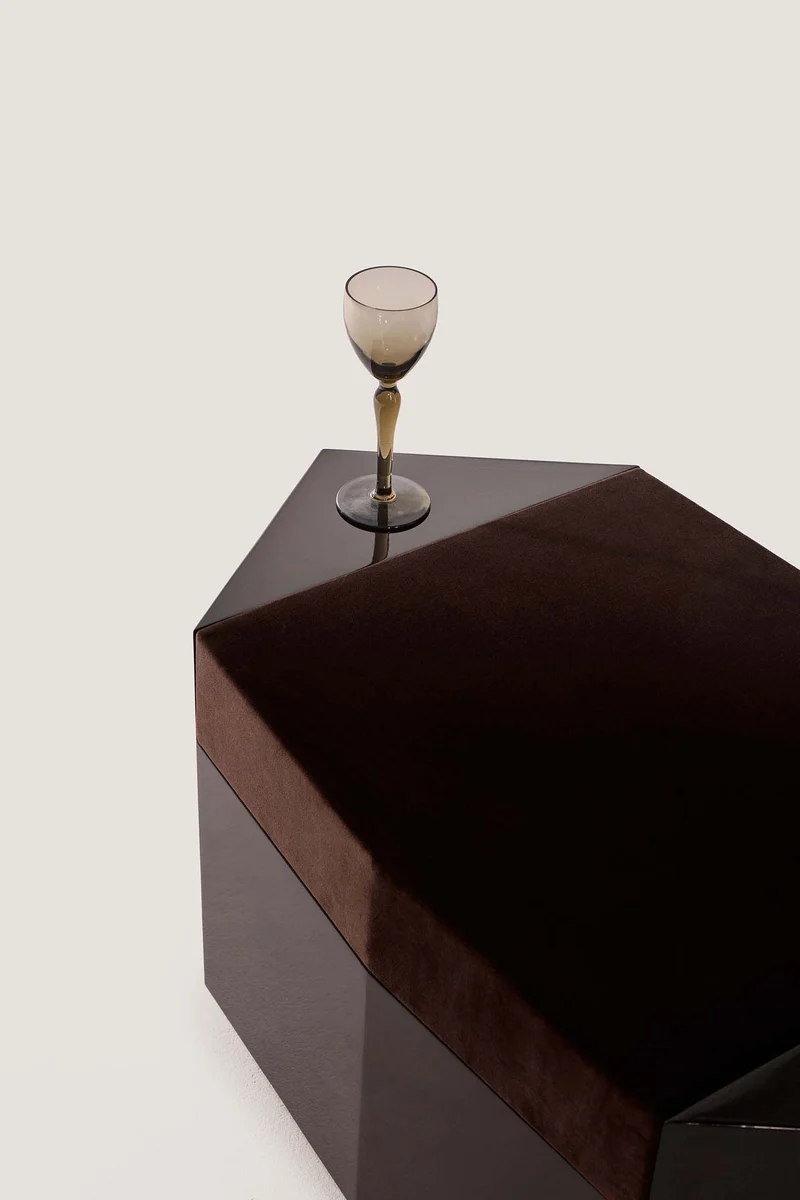Ame I Lacquer Ottoman