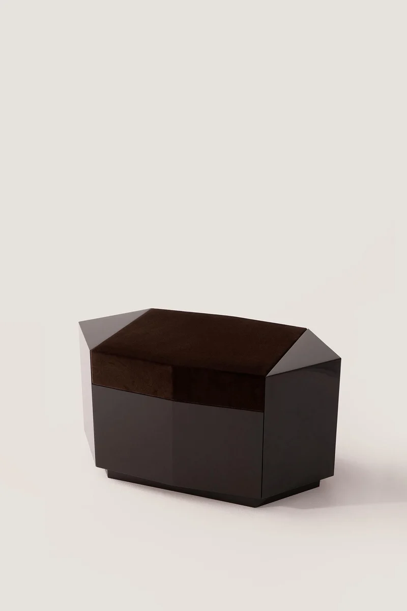Ame I Lacquer Ottoman