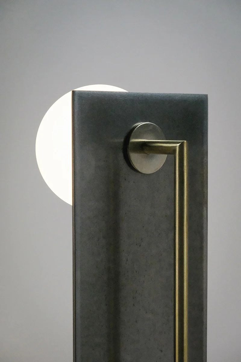'Himalaya Lunar' - Vertical Alabaster Table Lamp