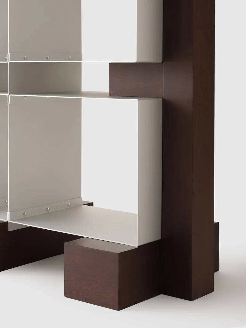 Dado Shelf