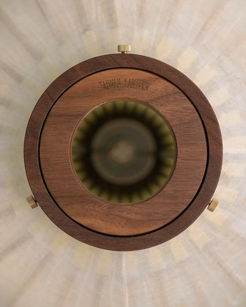 'Lotus Charm' Marble Table lamp