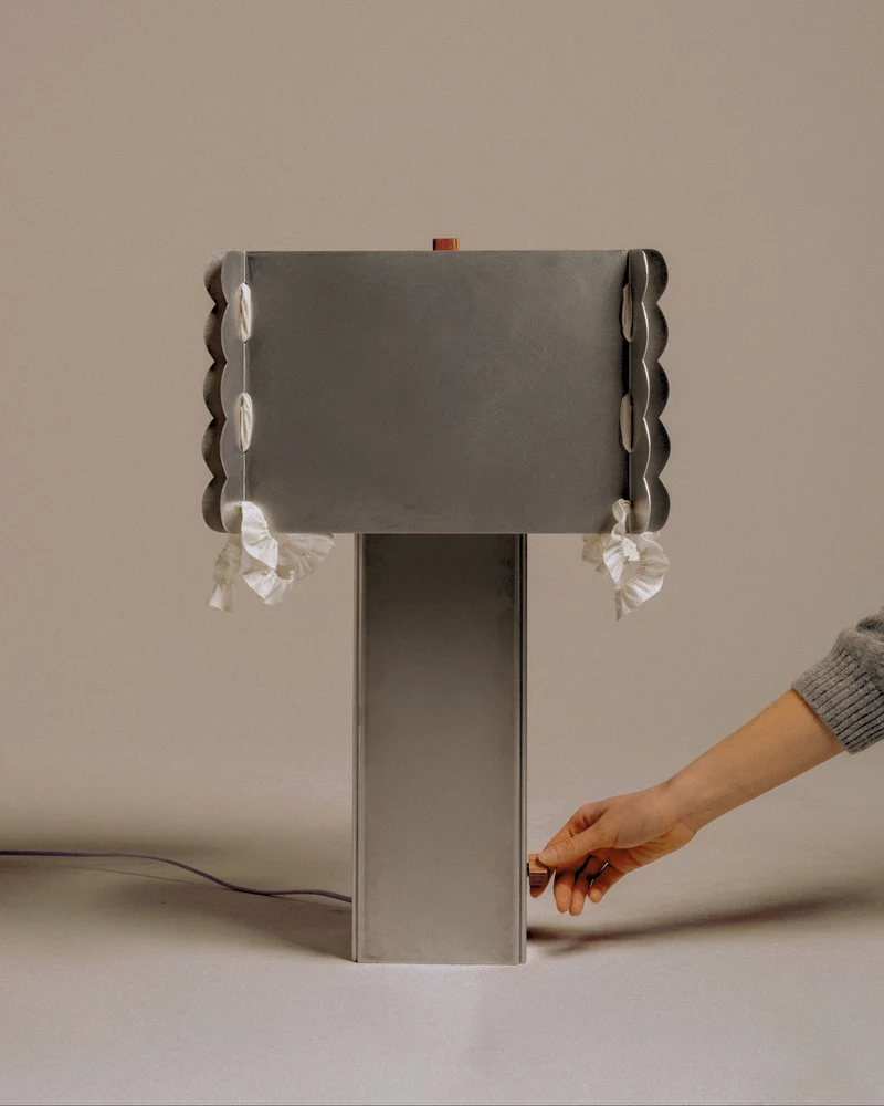 Serwetka Aluminium Table Lamp