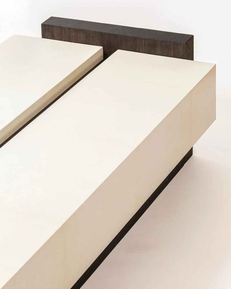 ATTICA LONG COFFEE TABLE PARCHMENTE