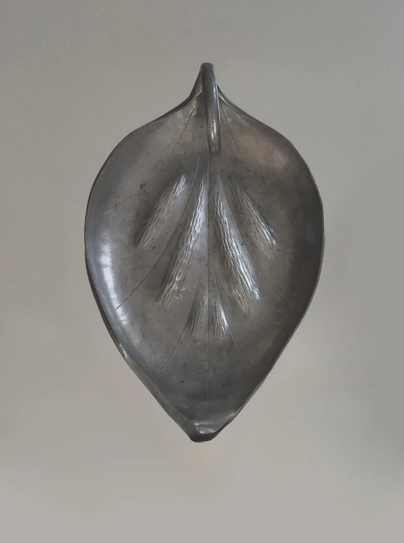 Large pewter Leaf Vide Poche