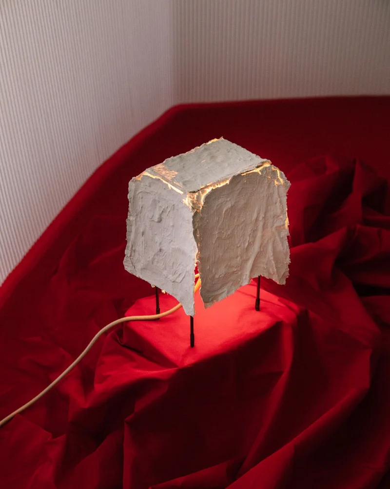 Consecuencia 4.1 Ernesto Table lamp
