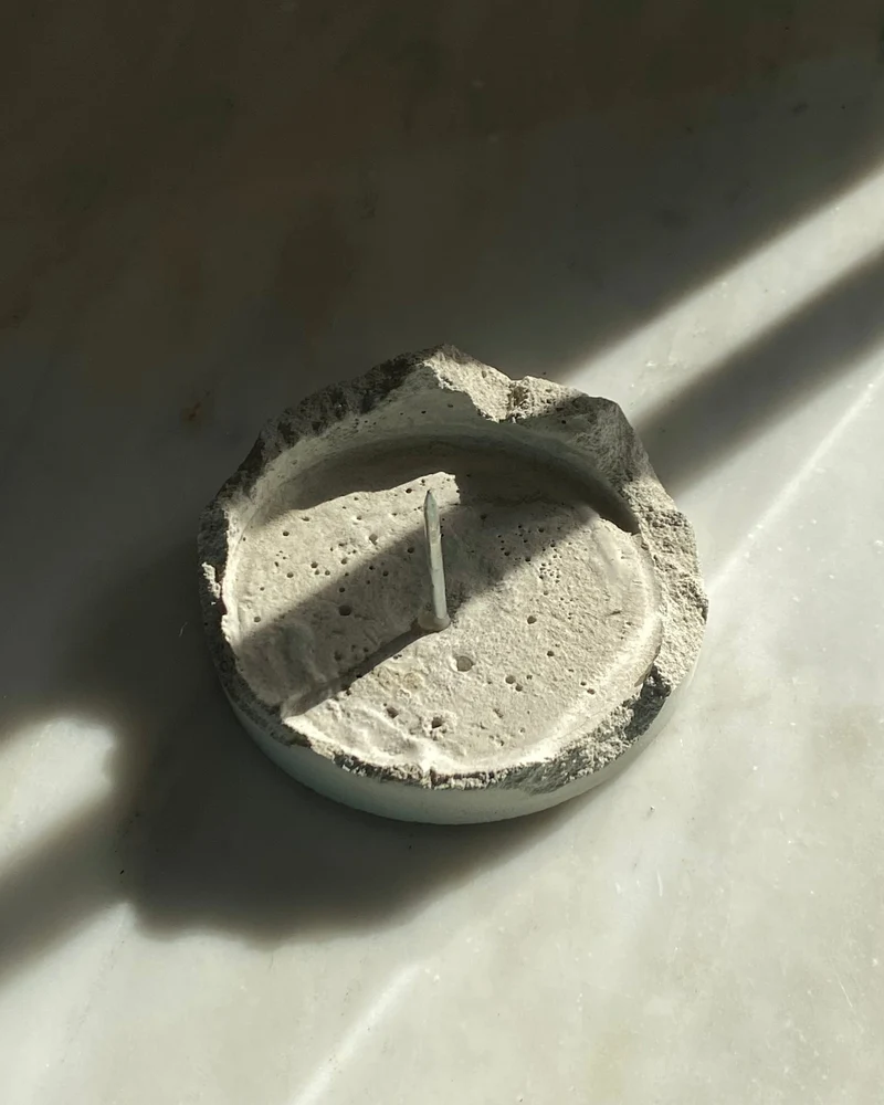 “Lotus” Candle Holder | Cement