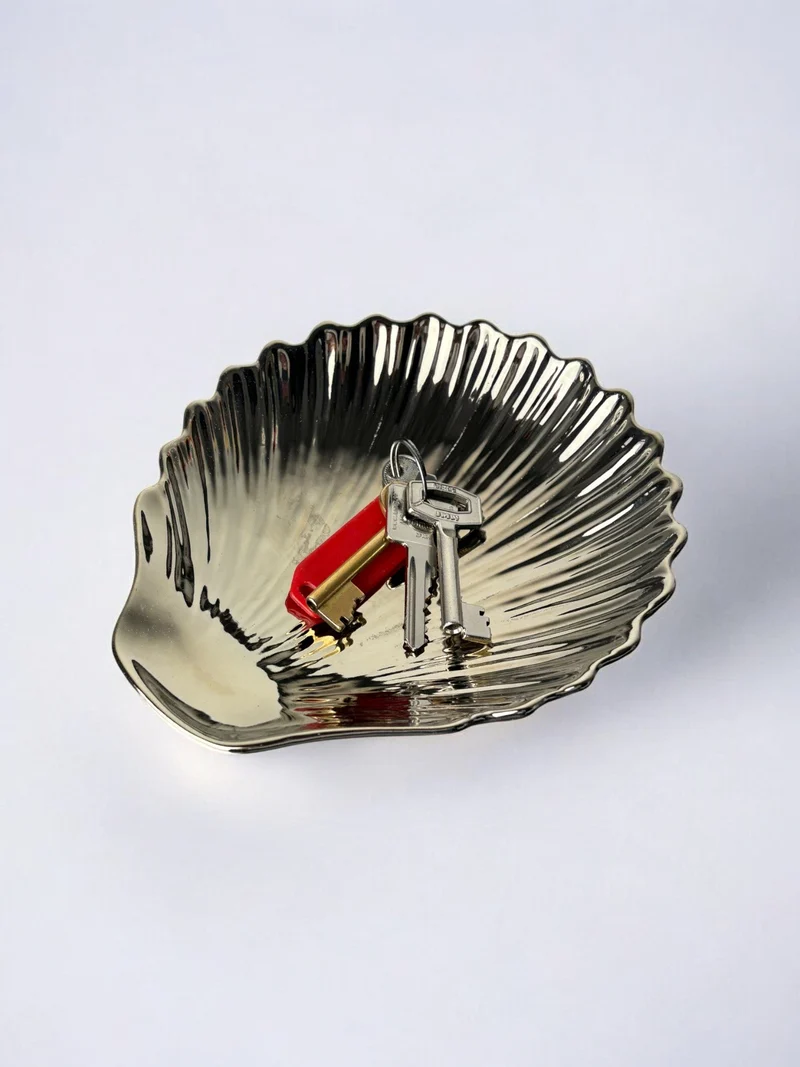 Shell Vide-Poches in Ceramic, Italy, 1980s