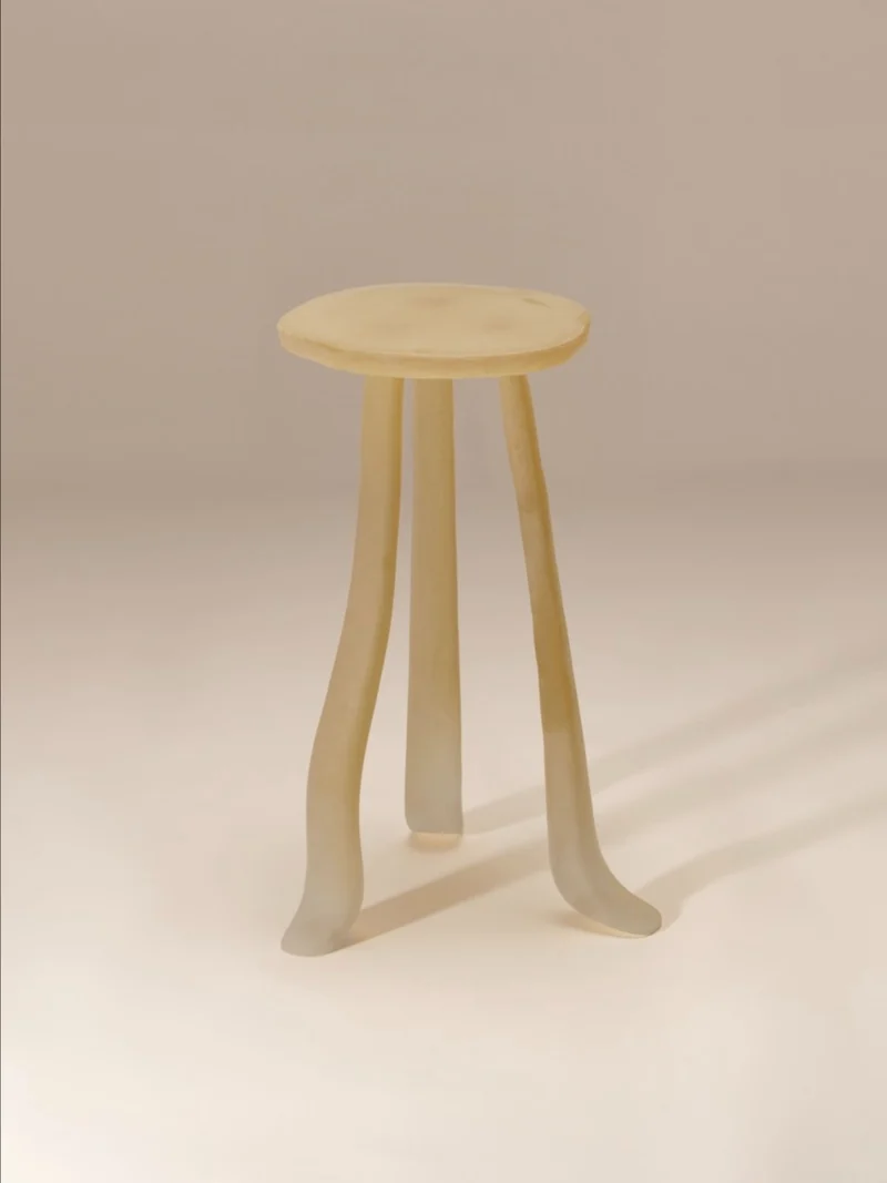 Lung 1.0 Transparent Side Table