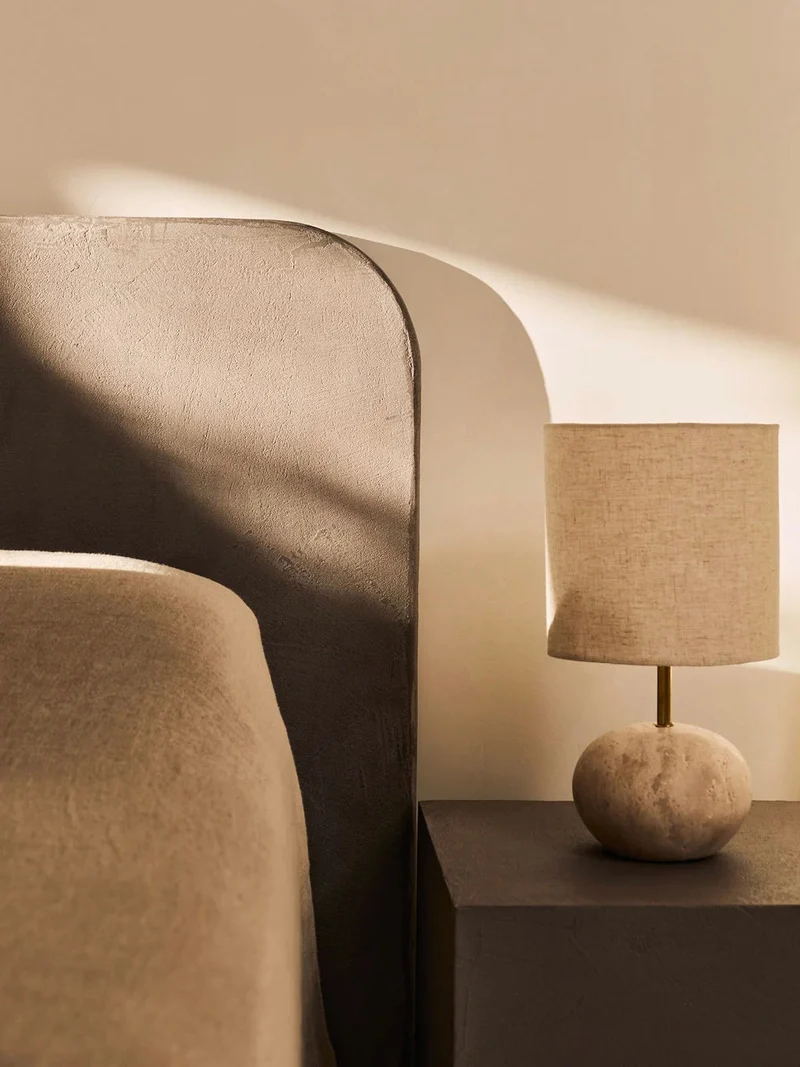 "Ruperto" Headboard