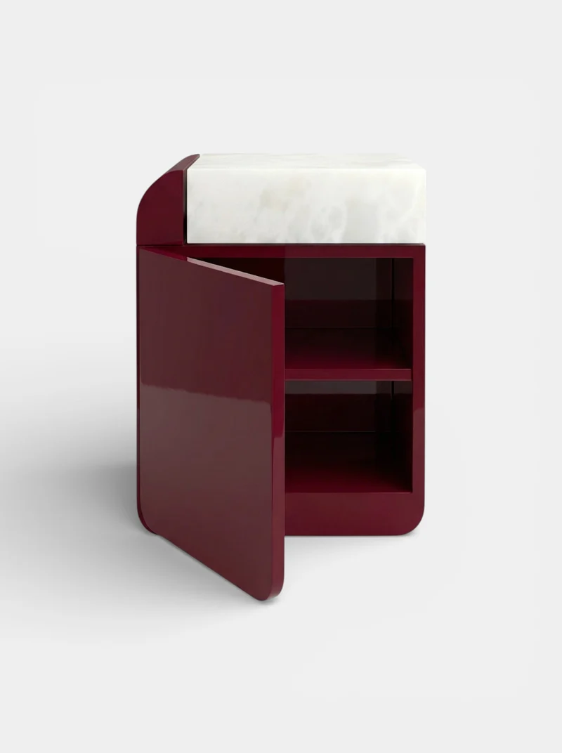 "Amo" Bordeaux and White Onyx Table
