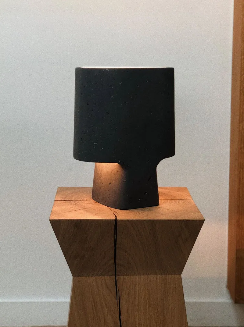 The Plaster Table Lamp Bien Faite Anthracite
