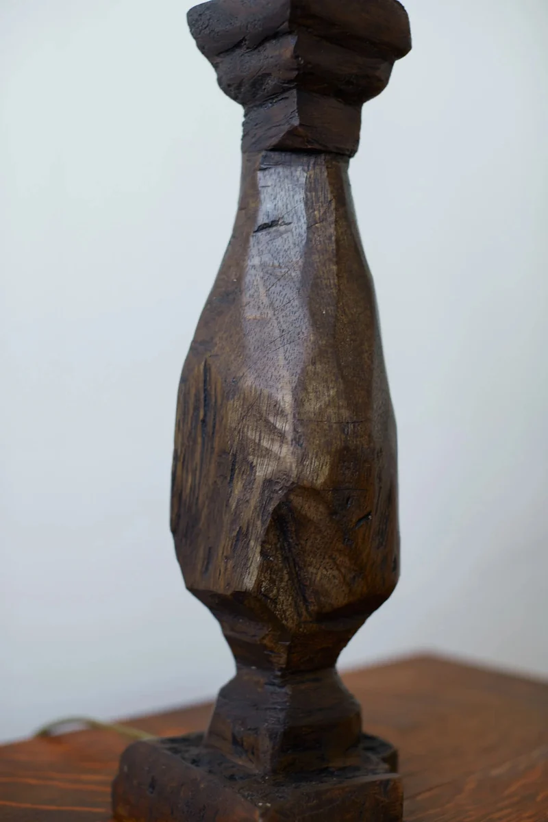 Vintage Handcarved Table Lamp 01
