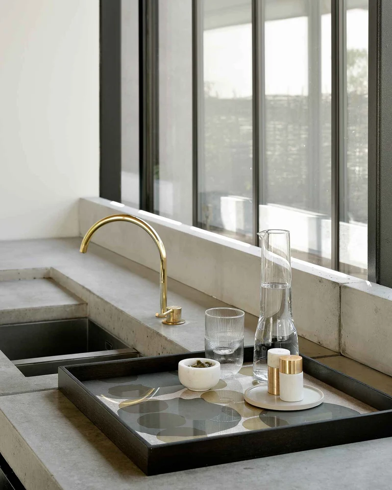 Ethnicraft Plateau Carré en Verre Layered Dots