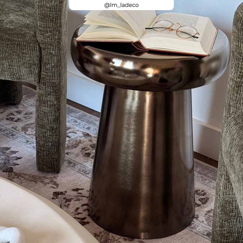 Table d'appoint Anouk en métal doré D40 cm