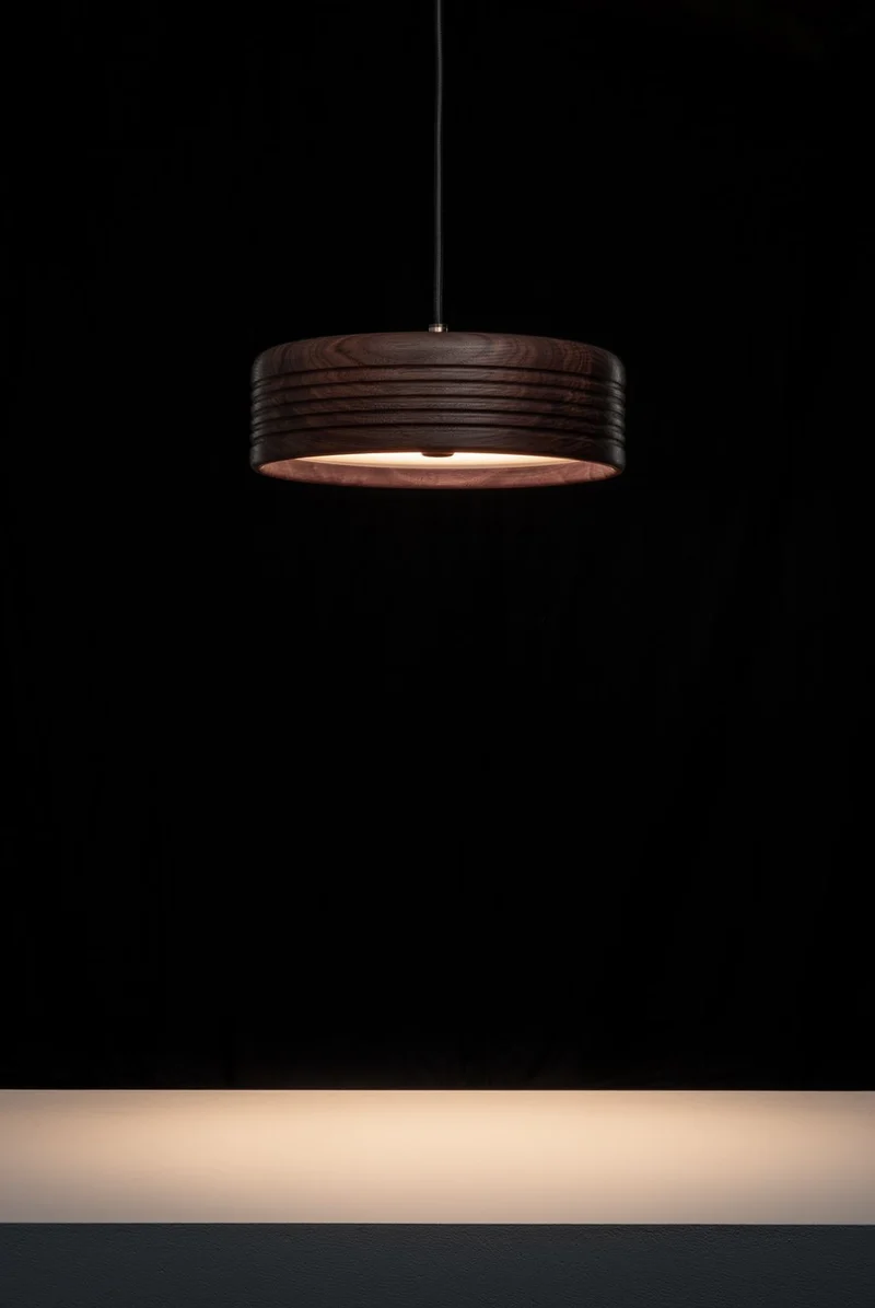 Suspension Wood