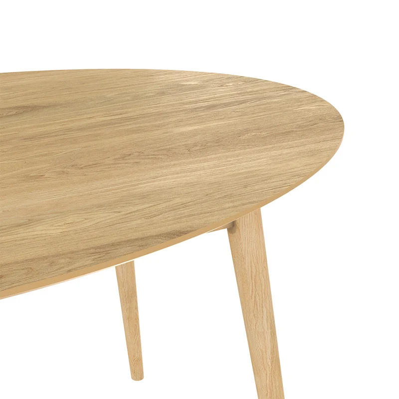 Table ovale Eddy 6 personnes en bois clair 150 cm