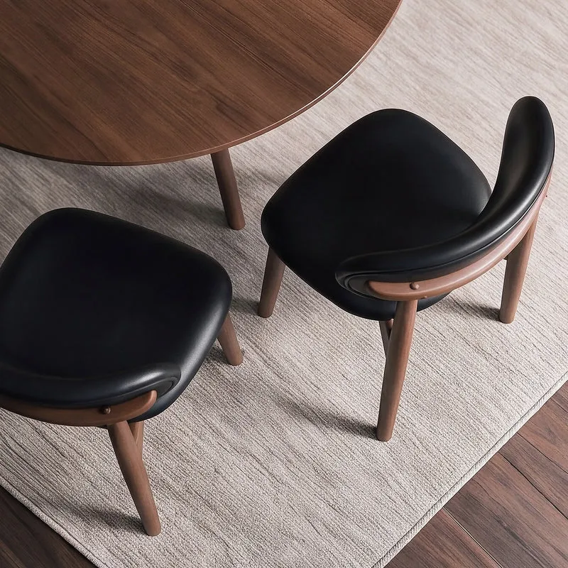 Lot de 2 chaises Yuna en cuir synthétique noir et bois foncé