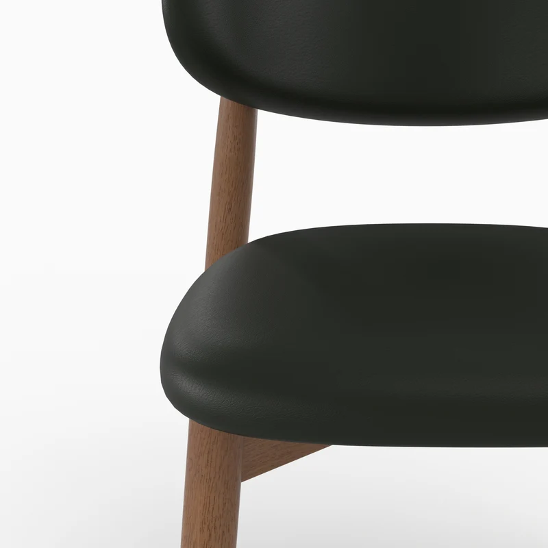 Lot de 2 chaises Yuna en cuir synthétique noir et bois foncé