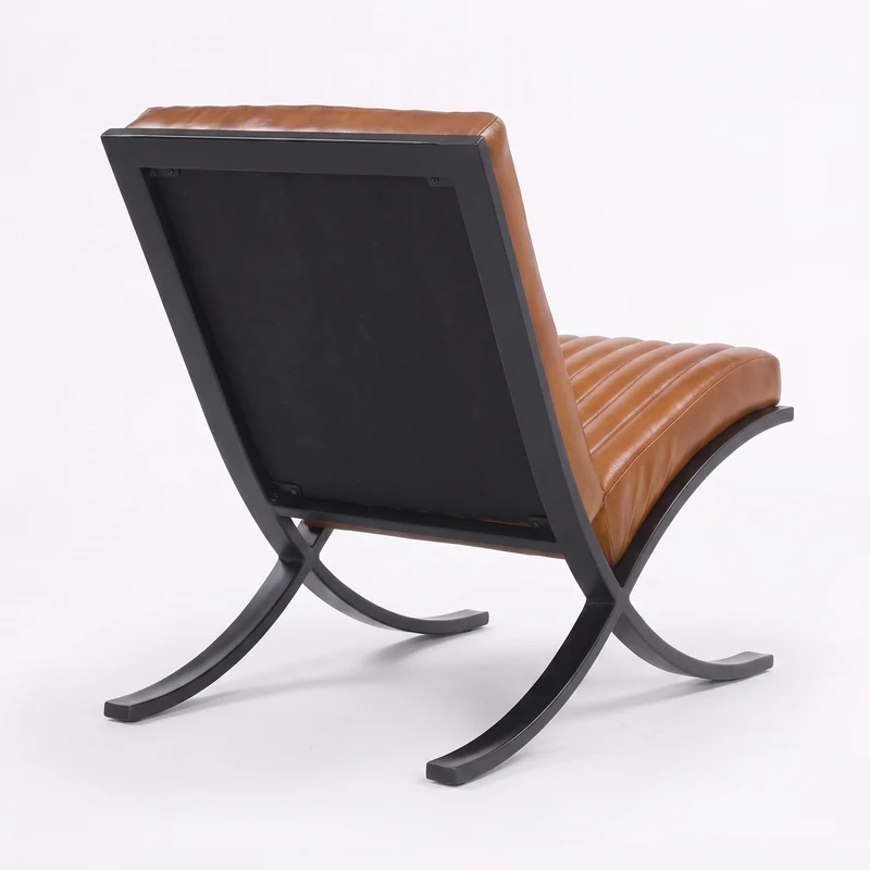 Fauteuil Gustave en cuir de buffle marron