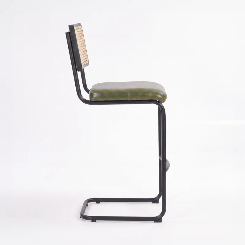 Lot de 2 chaises de bar Léandre 76 cm en cannage et cuir vert