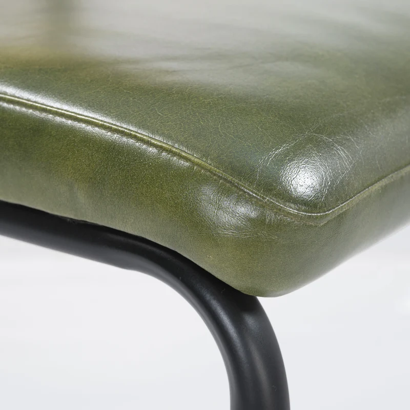 Lot de 2 chaises de bar Léandre 76 cm en cannage et cuir vert