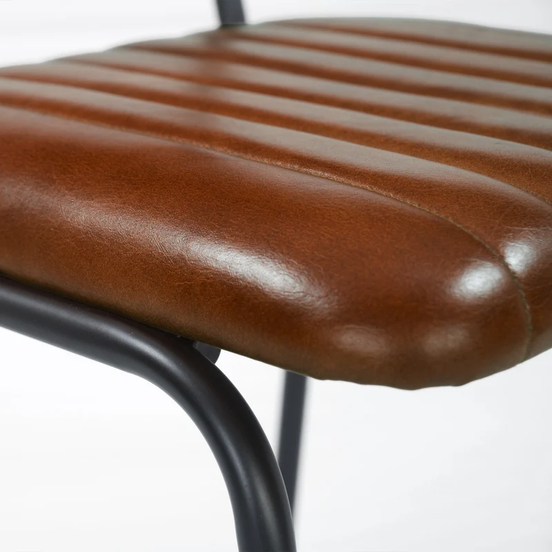 Lot de 2 chaises pour îlot central Arsène 65 cm en cuir de buffle marron