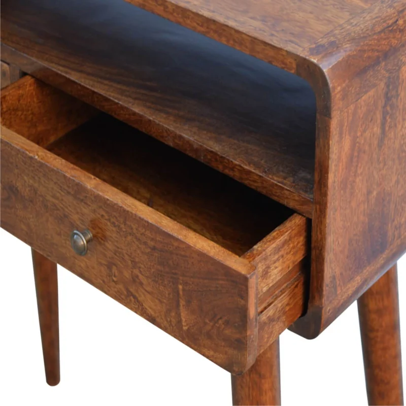 Table console incurvée en châtaignier massif