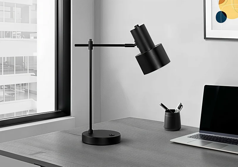 NOX ARC™ – ADJUSTABLE USB TASK TABLE LAMP – I 9647