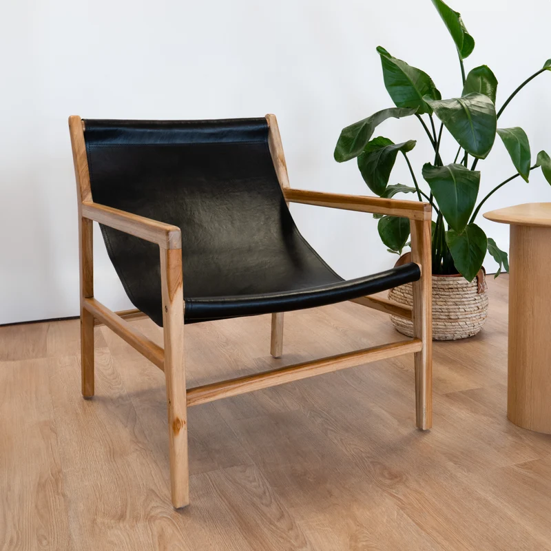 Fauteuil lounge Apache en teck et cuir noir