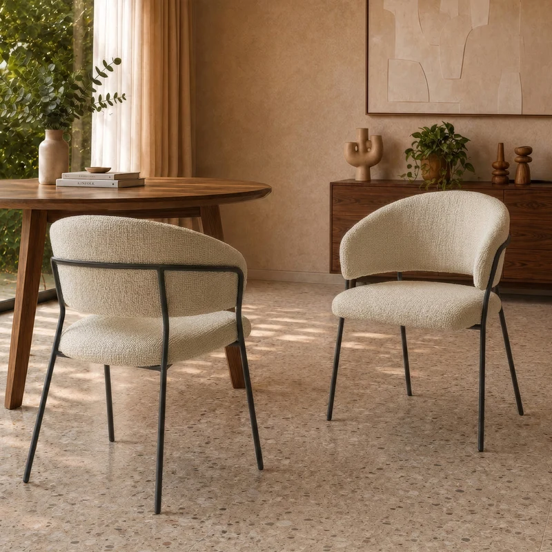Lot de 2 chaises Amaya en tissu beige et pieds en métal noir