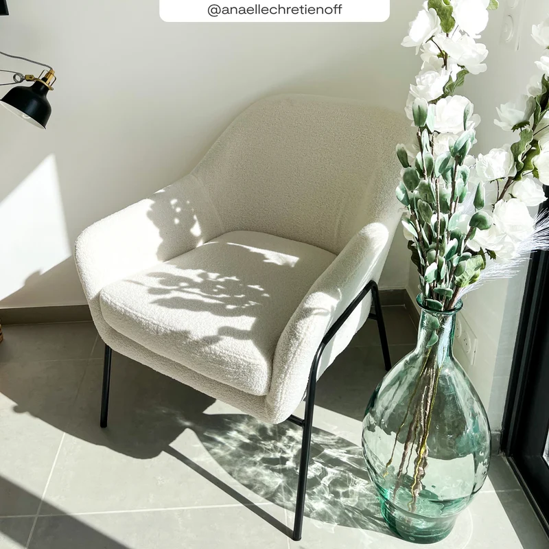Fauteuil blanc/écru Aubin effet laine bouclette