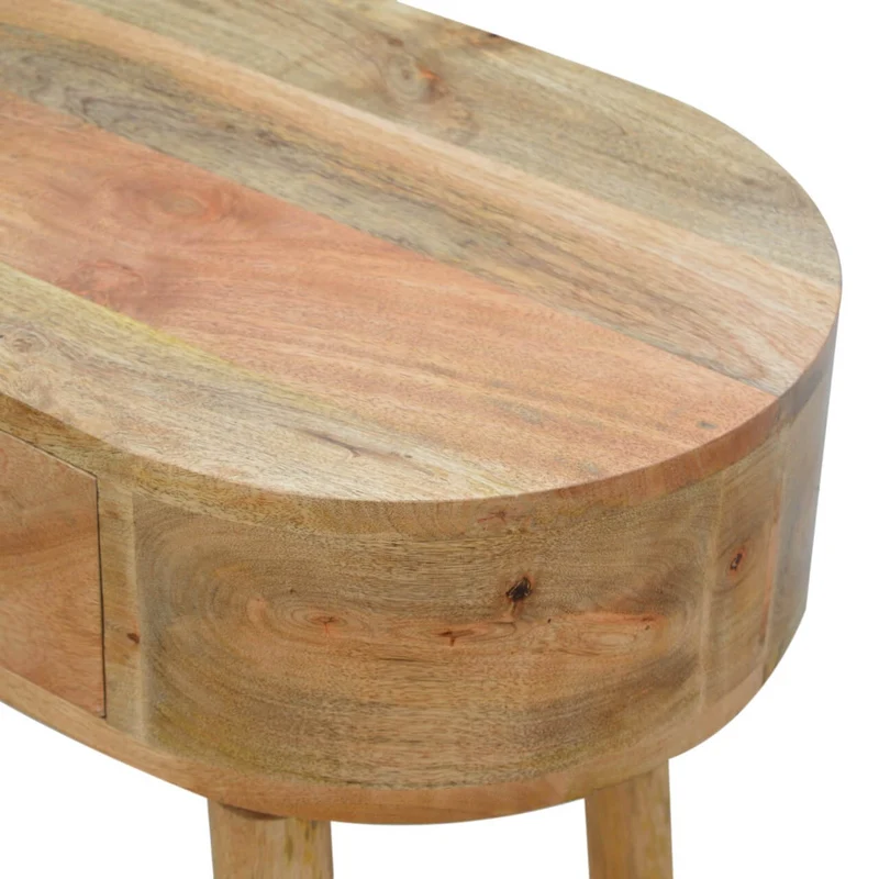 Petite table console London