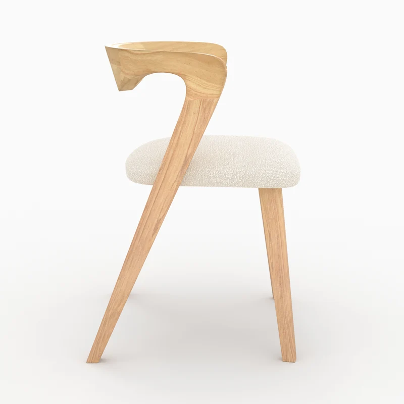 Chaise Vega en bois d'hévéa clair et tissu bouclé crème