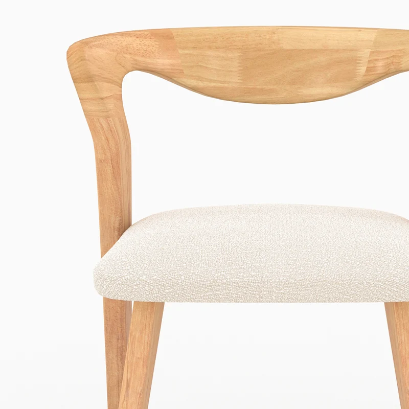 Chaise Vega en bois d'hévéa clair et tissu bouclé crème