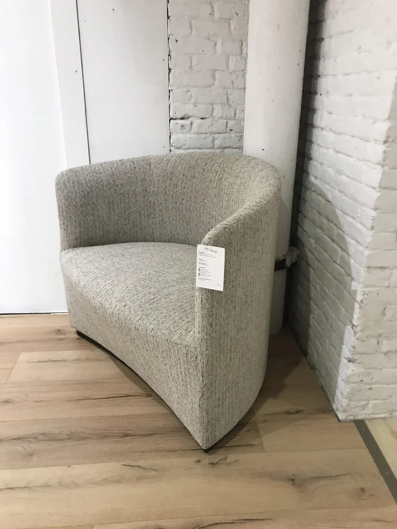 Fauteuil Menu - Tearoom (modèle d'exposition)
